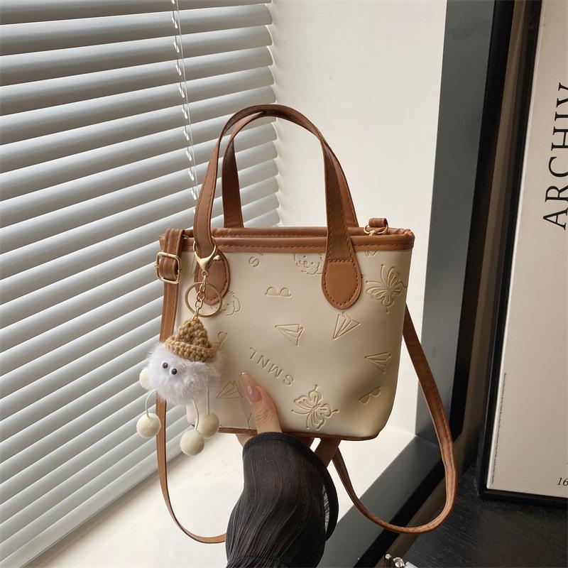 Summer New Light Luxury Aesthetic Niche Casual Fashion Texture Portable Shoulder Messenger Bag Bucket Bag