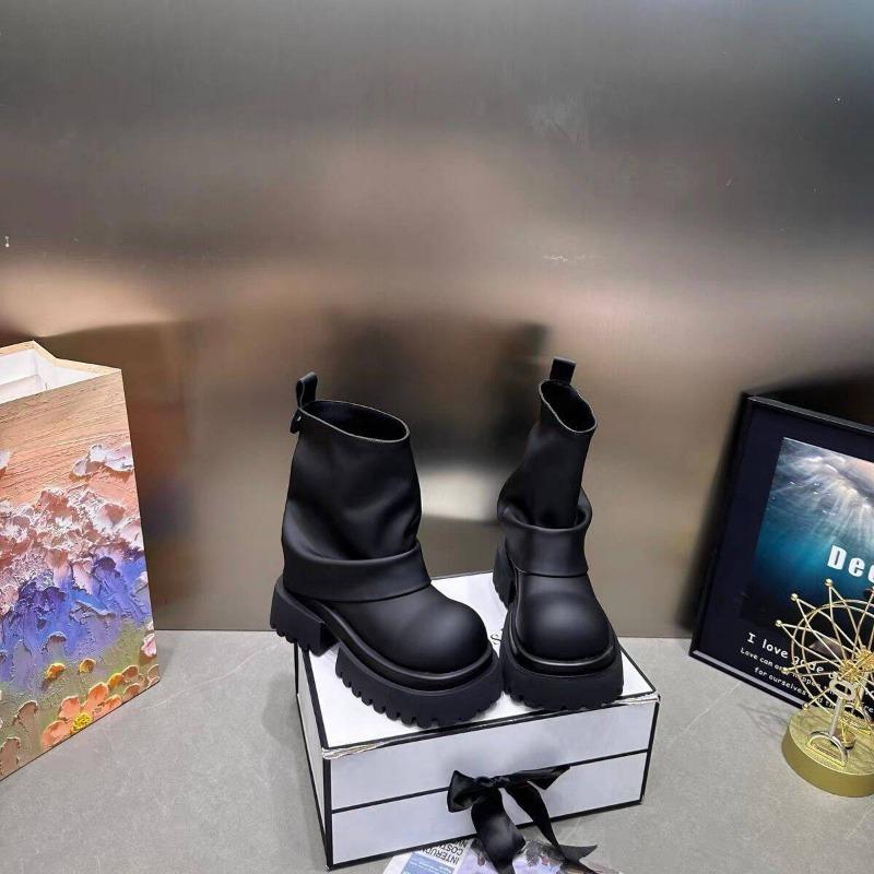 Fashion Autumn New Short Boots for Women Fashion Round Head Sleeve Fold Thick Heel Non-slip Comfortable Single Boots