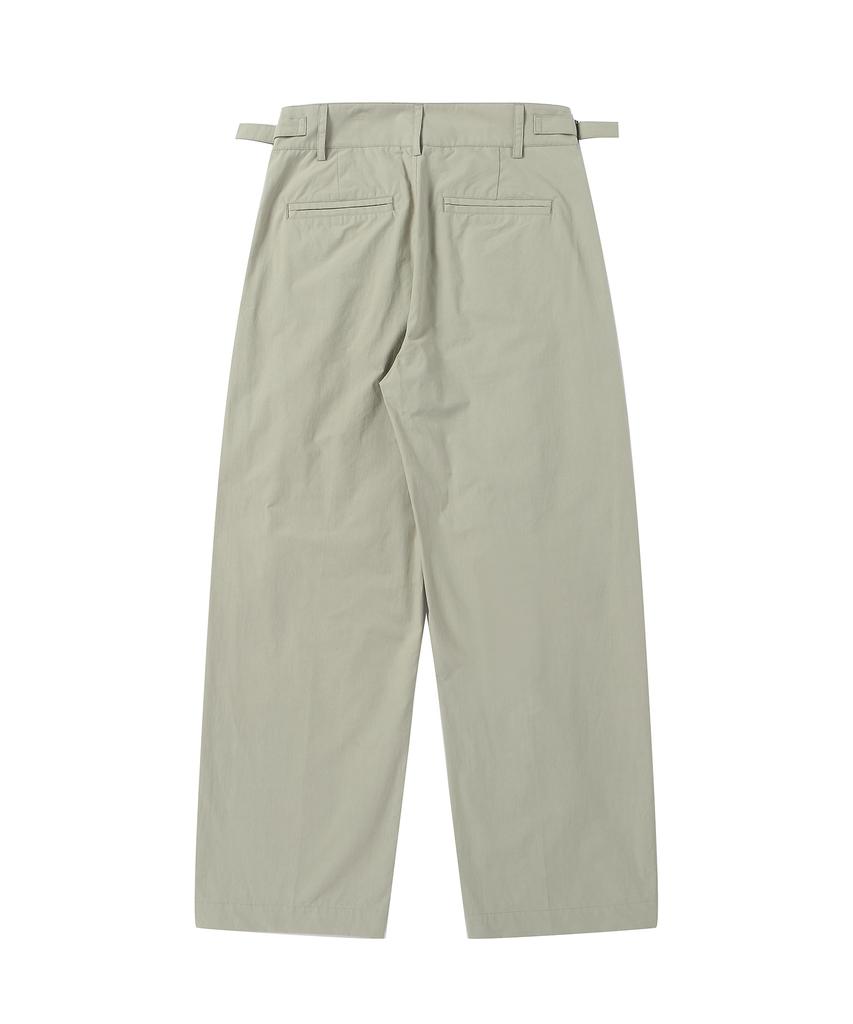 SOLEW Side Adjuster Two-Tuck Pants_Light Khaki