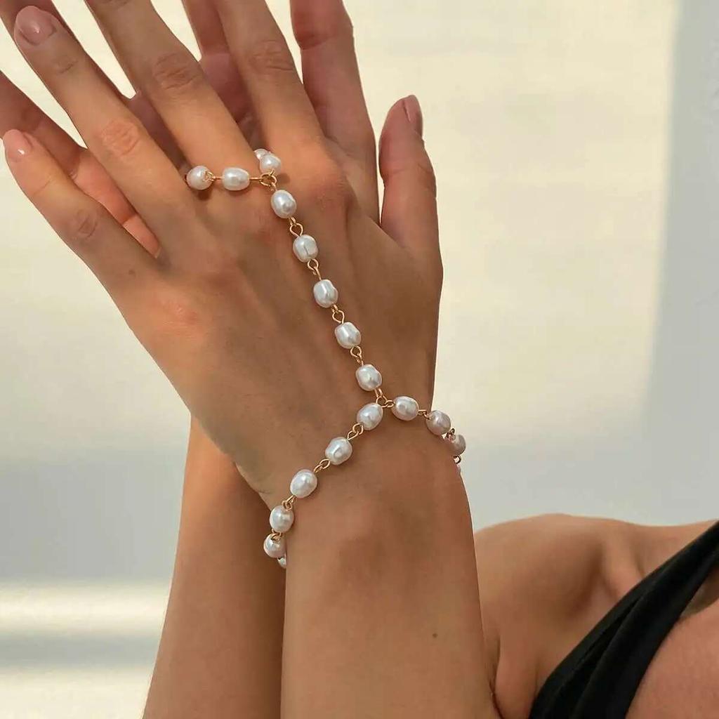 Salircon Exquisite Imitation Pearl Wrist Bracelet Women Vintage Hand Finger Bracelets Charm Ladies Aesthetic Jewelry Set Gift