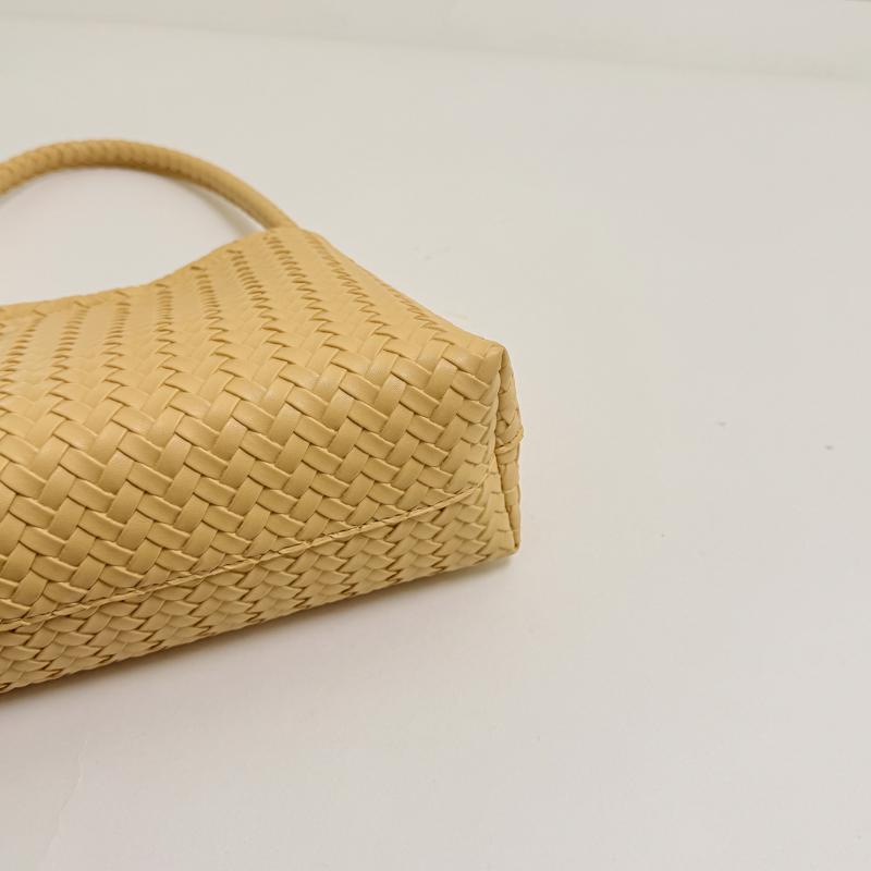 Woven Texture Shoulder Bag with Braided Handle Elegant Design for Daily and Casual Wear