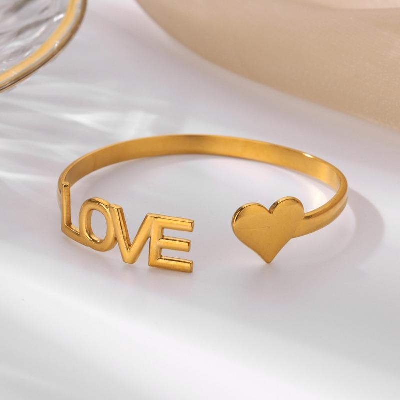 New stainless steel ove love bracelet women's fashion versatile titanium steel open fashion bracelet