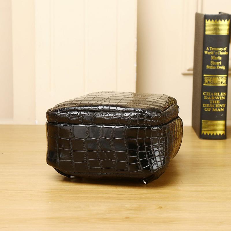 Real Leather Chest Bag for Men Multifunctional Large Capacity Crocodile Pattern Leisure Quality New