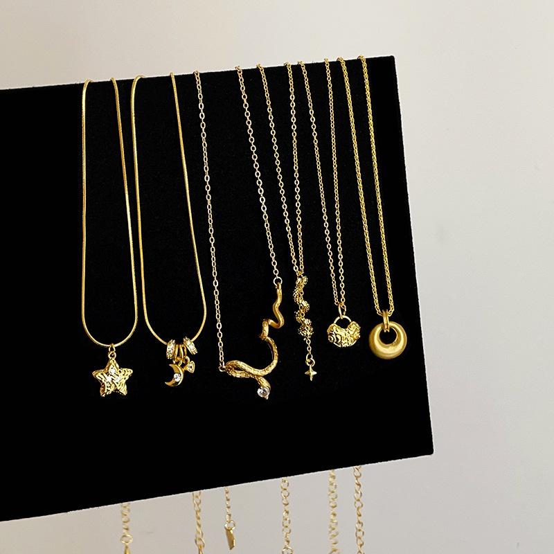 Guochao New Chinese Sand Gold Ingot Snake Pendant Necklace Women'S Retro High Sense Light Luxury Versatile Neck Chain Sweater Chain