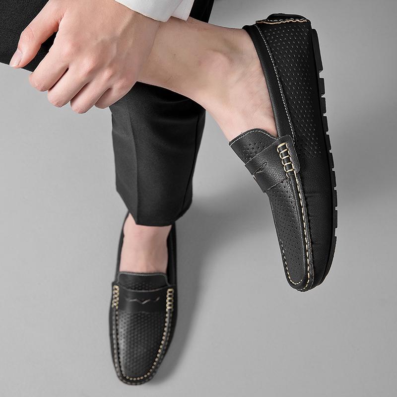 Summer Breathable Men Flats Shoes Comfort Anti Slip Outdoor Walking Driving Shoes Punching Leather Loafers Soft Men Casual Shoes