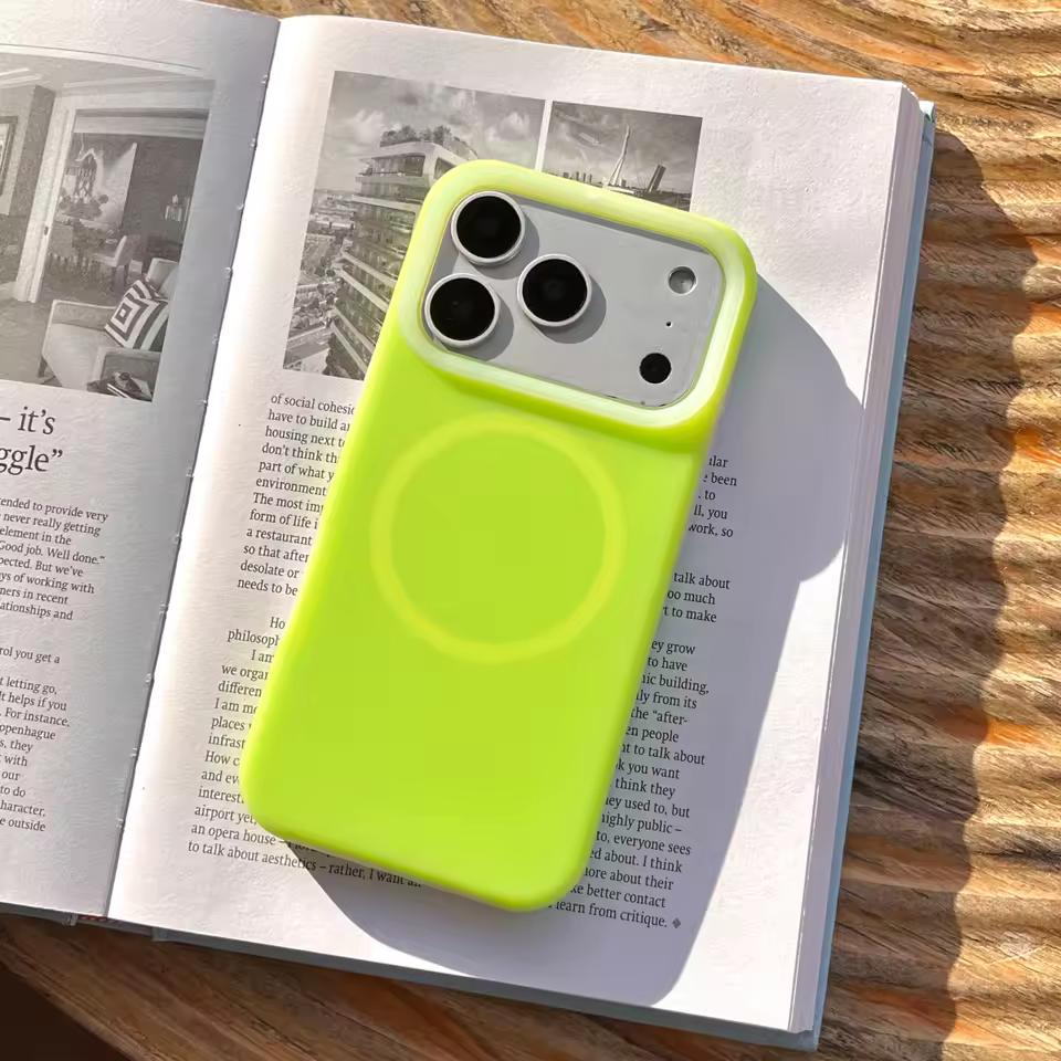 

Candy Color Soft Jelly Liquid Silicone For Magsafe Magnetic Wireless Charge Phone Case For iPhone 17 Air 16 Plus 15 14 13 12 Pro Max iPhone 15 Plus жовто-зелений