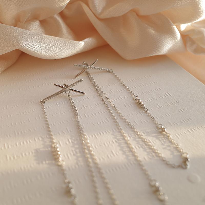 ANENJERY Cercei cu ciucuri încrucișate pentru femei Pave CZ Cercei cu lanț lung Bijuterii 2022