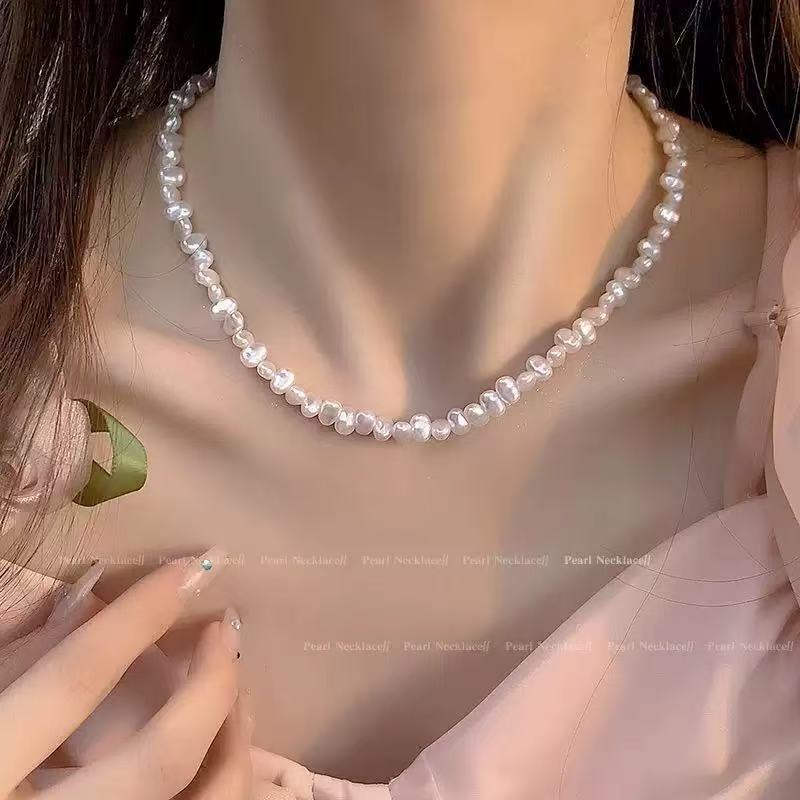 Premium pearl necklace women's temperament versatile niche design collarbone chain new retro neck chain
