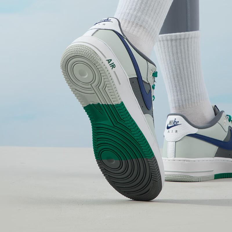Nike Air Force 1 LV8 GS Remix - Světle zelené Dětské tenisky Stříbrná Světle stříbrná Bílá FB9035-001
