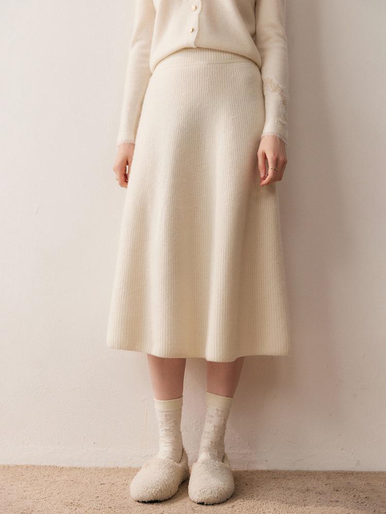 2025 Autumn/Winter Women's High-Waisted Cashmere Thick Knit Skirt with Elastic Waist