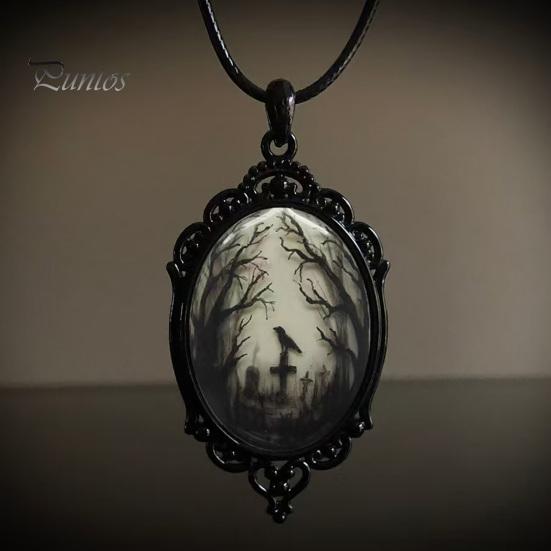 Spooky Cosplay Jewelry Vintage Gothic Necklace, Raven Pendant Bat Red Holiday Party Costume Accessories Rose Halloween Witchy for Women Necklace