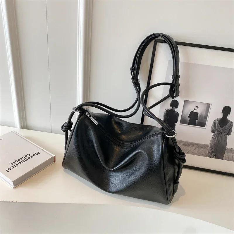 Zipper PU fashion stitching interior zipper pocket shoulder bags  solid color  women's crossbody bags
