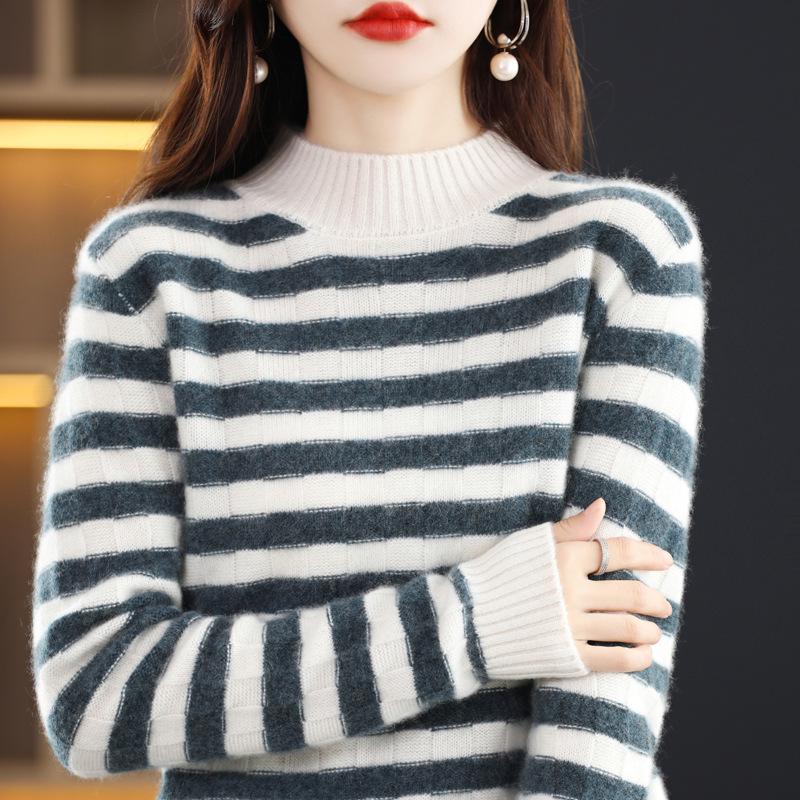 Women's Pure Wool Half-High Neck Sweater - Loose, Versatile, Thickened Cashmere Knit for a Slimming Base Layer