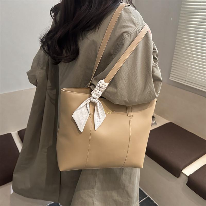 Womens Large Pu Tote Bag With Double Straps And Zipper Closure For Daily Use