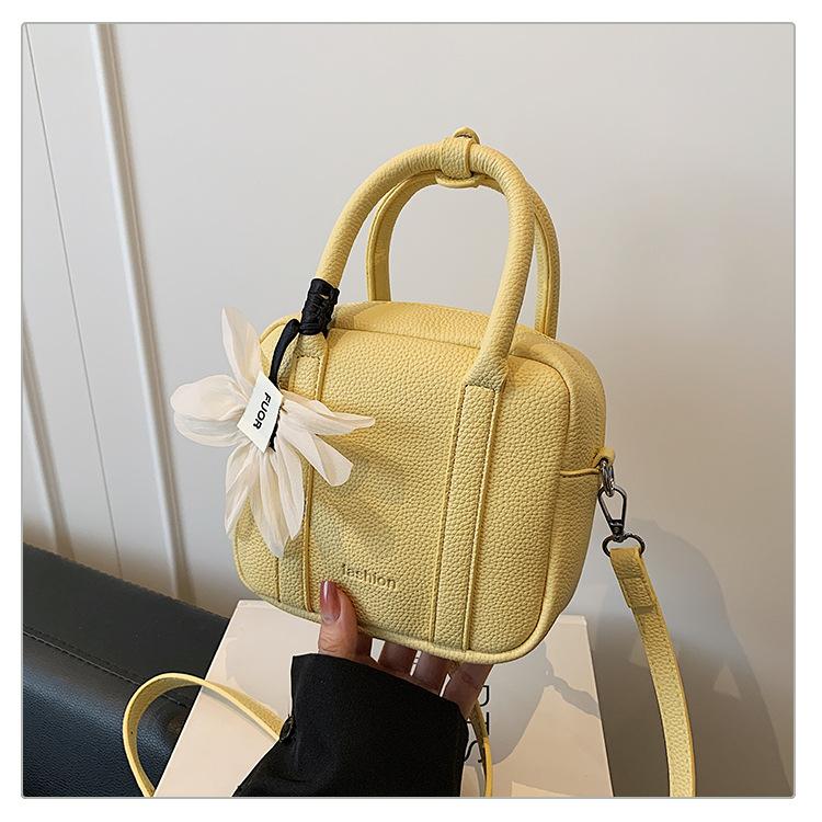 

Новый нишевый дизайн модная универсальная сумка простая на плечо кросс-боди подушка женская сумка жёлтый