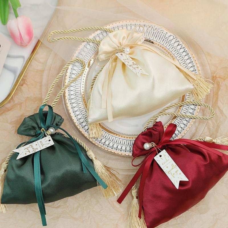 10/30/50 Pcs Luxury Packing Drawstring Velvet Pouch Sachet Gift Bag For Wedding Candy Boxes With Pearl String Decor Favors Bags
