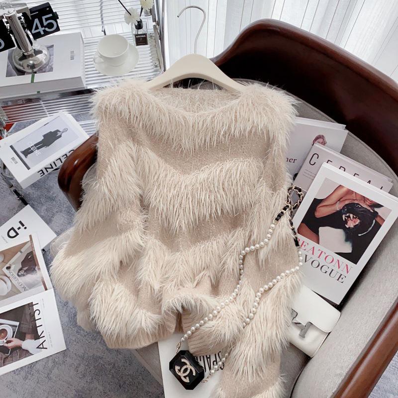 Women's French-Style Mink Wool Pullover Sweater - Soft, Cozy, and Thick for Autumn and Winter.