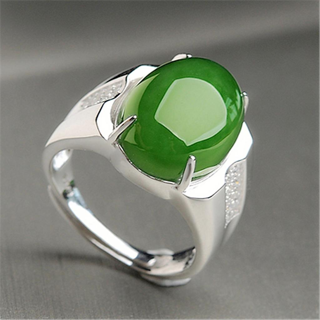 Groene Jade Chalcedoon Eivormige Baas Ring met Fijne Textuur