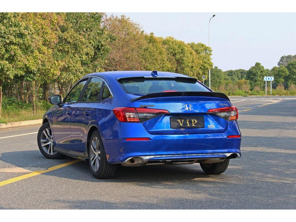 Îmbunătățiri pentru Honda Civic generația a 11-a 2022: buza frontală, eleron spate, splitter, jaluzele, bară spate.