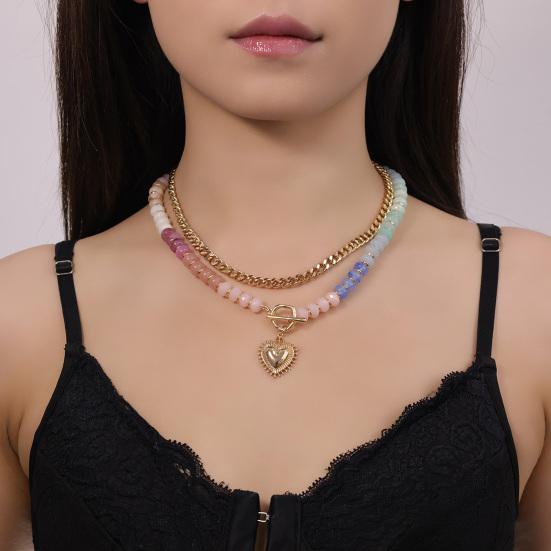 Buntes mehrschichtiges Perlenhalsband Damen Herzanhänger Perlenchoker Süßes Boho-Halsband für Mädchen Urlaub Sommer Strand