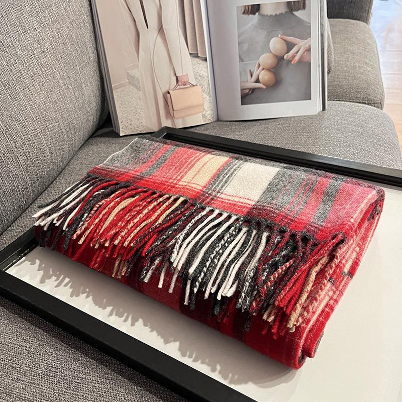 Autumn and winter new 100 wool scarf women's light luxury high-end plaid shawl versatile enlarged thickened warm scarf