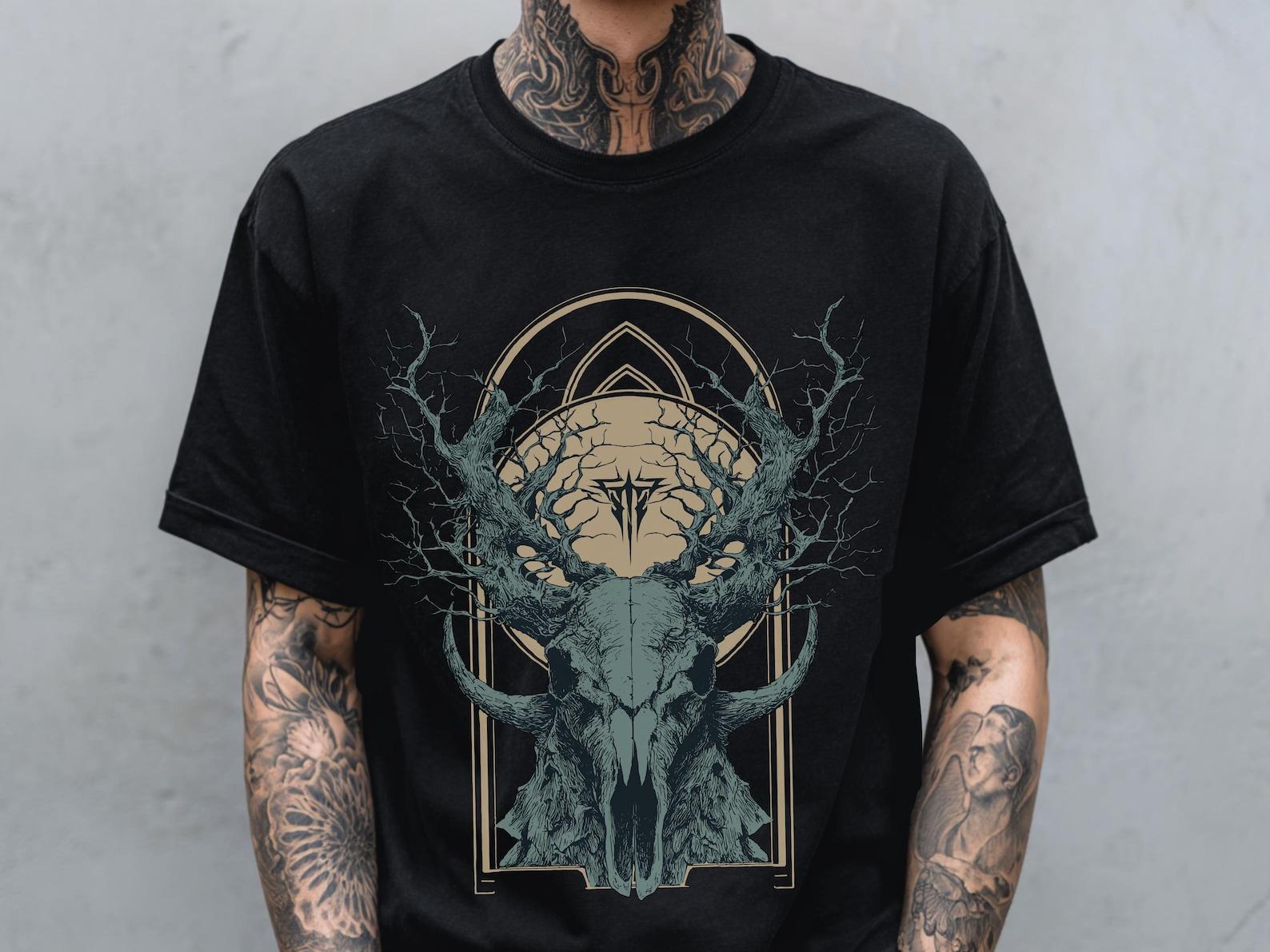 Deer Skull Gothic Unisex Graphic T-Shirt, Alternative Punk Graphic Tee, Mens Goth Shirt, Streetwear Grunge Clothing, Goth Gift For Him S