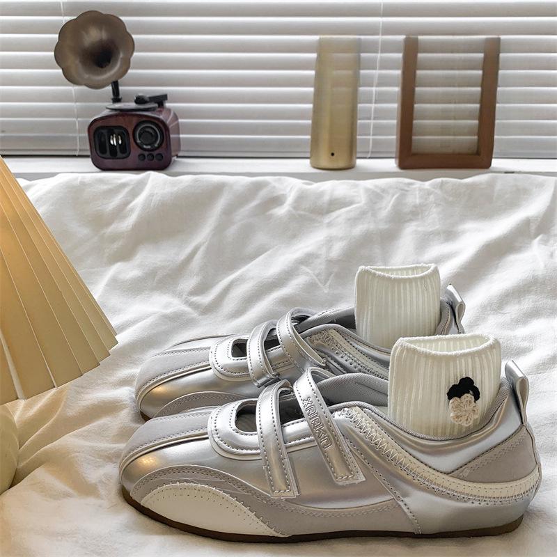 Women's Autumn Lightweight Velcro Mary Jane Sneakers - Thin-soled, Casual Sports, with Inner Height Increase.