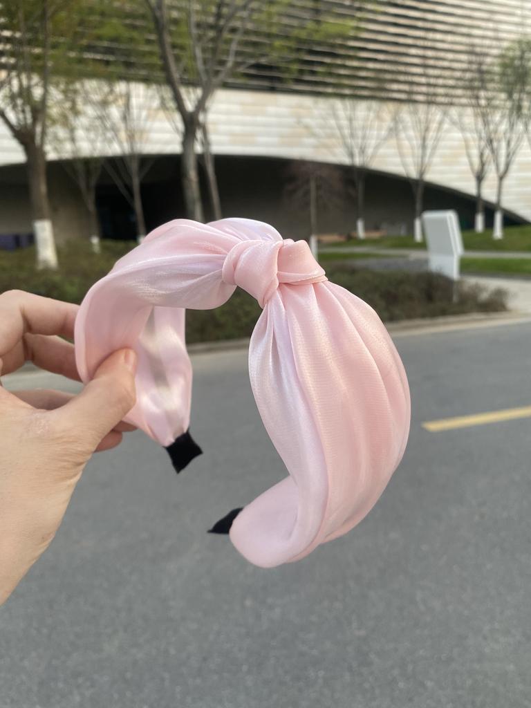 K-Stil von Ins Mädchens Helles Seidengarn Geknotetes Stirnband Schlichte Breitkrempige Doppellagige Gedrehte Haarnadel Super Fee Reine Farbe Haaraccessoire