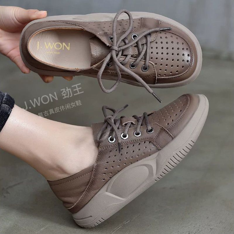 Retro Hollow Sandals Women's 2025 Spring and Summer New Sports and Leisure Single Shoes Women's Bag Head Lace-up Soft-soled Hole Shoes