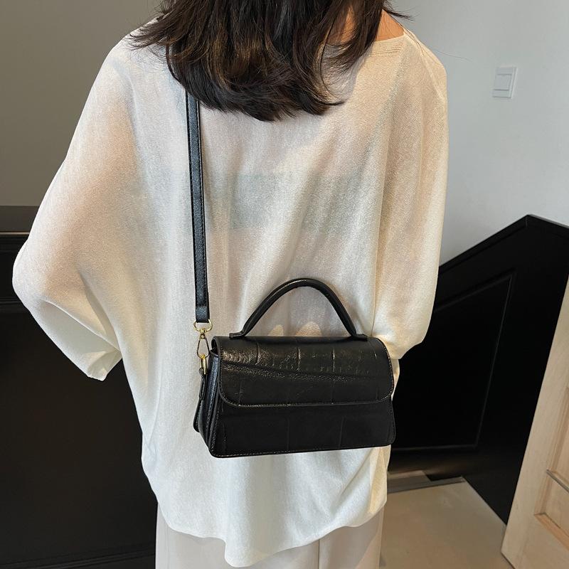 Small Bag Women's Bag New Fashion Shoulder Messenger Bag Portable Small Square Bag