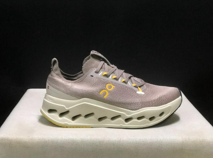 Cloudsurfer Max Bequem Weich Stoßdämpfung Atmungsaktiv Lauf- & Freizeitschuhe