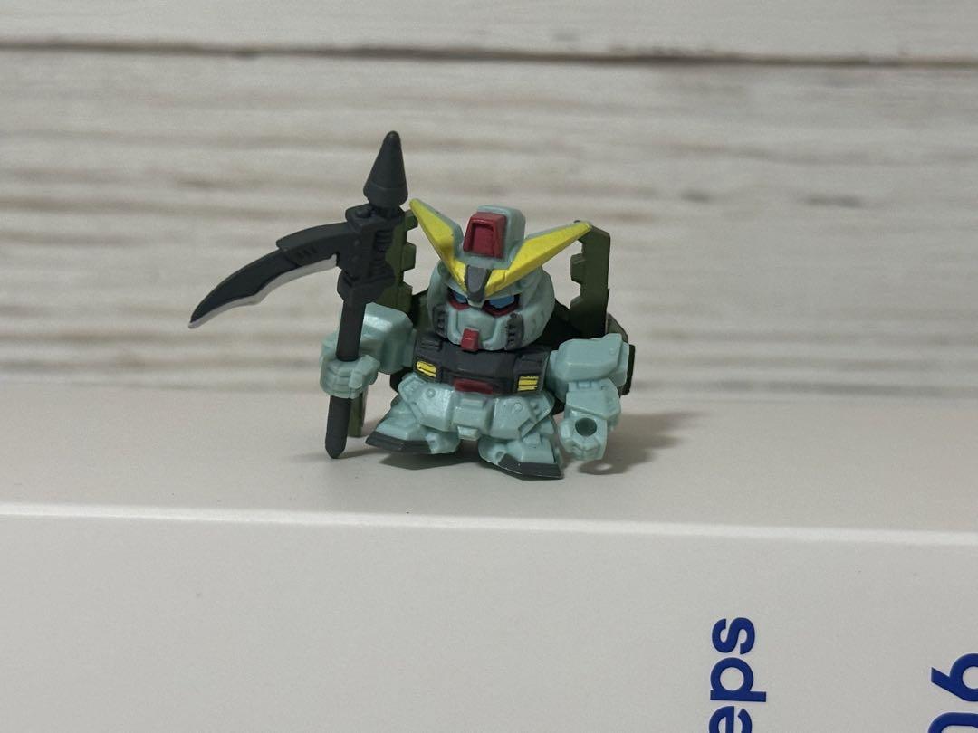 

[USED] Forbidden Gundam figure