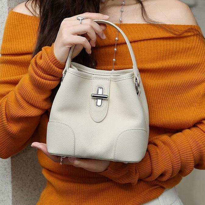 Korean Niche Genuine Leather Bucket Bag, Niche Versatile Large Capacity Handbag, Commuting Single Shoulder Armpit Crossbody Bag