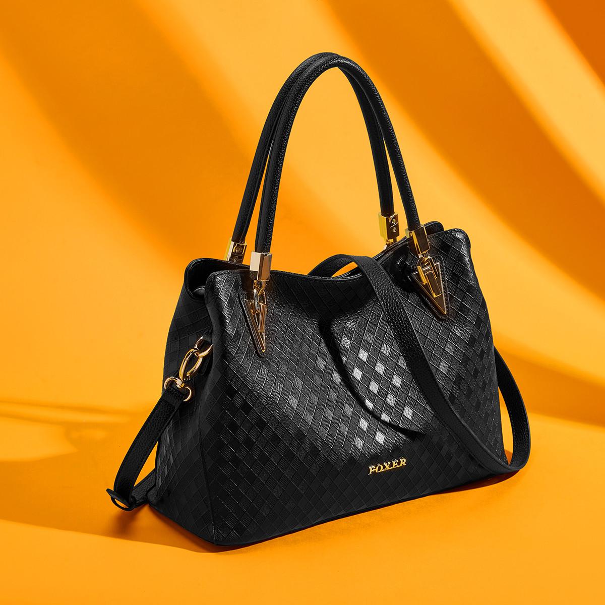 

FOXER Lady s Handbag Genuine Leather 2026 Elegant Female Shoulder Bag Luxury Design Crossbody Bag Diamond Embossing Commute Work