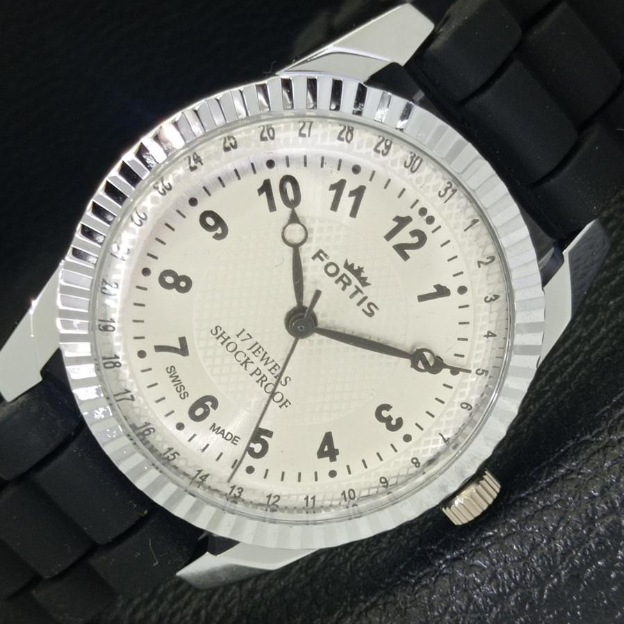 

SWISS HAND-WINDING MENS SILVER DIAL WATCH a430213-2 R102-a430213