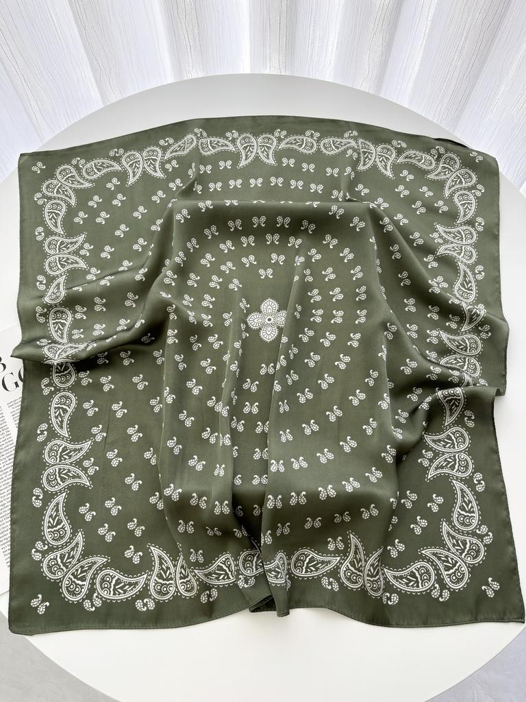 Luxury Women's Soft Satin Hair Scarves Fashion Square Rose Printed Headscarf 70cm Professional Accessories Designer Scarf