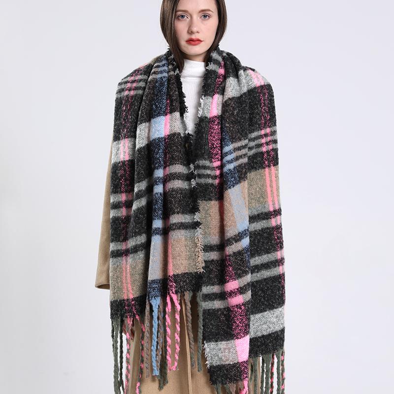 NEW Luxury Cashmere Women Plaid Scarf Winter Warm Shawl and Wrap Bandana Pashmina Long Tassel Female Foulard Thick Blanket
