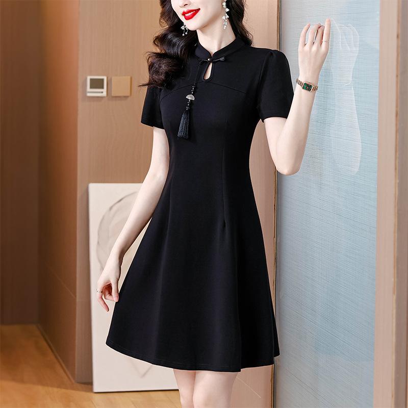 Summer new slim new Chinese buckle small black dress slim elastic meat cover dress