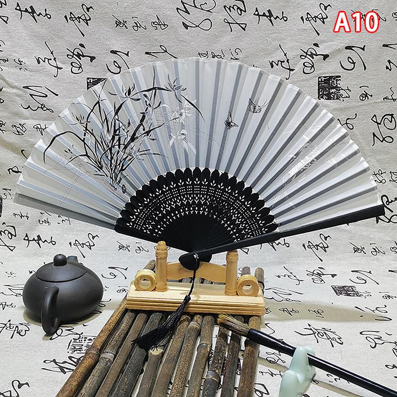 Vintage Chinese Style Folding Fan Bamboo Hand Fan Wooden Shank Classical Dance Fan With Tassel Elegent Female Fan Home Decor