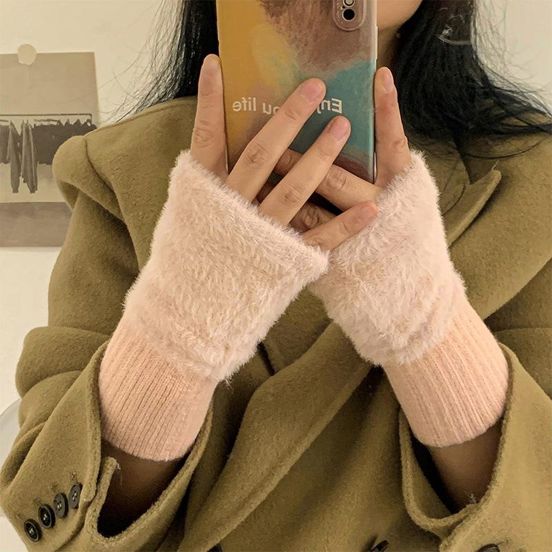 Plush Plush Half-finger Gloves for Women Winter Warm Wrist Guards with Fingerless Touch Screen Students Typing and Writing Solid Color
