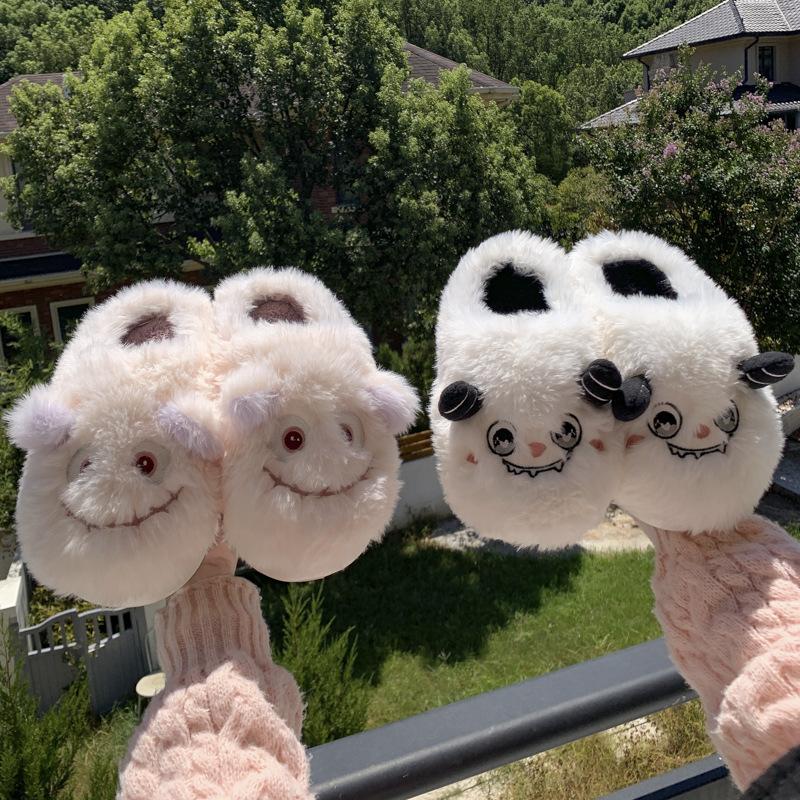 Funny cotton slippers winter 2025 new Internet celebrity cute panda plush thickened bottom non-slip warm fluff