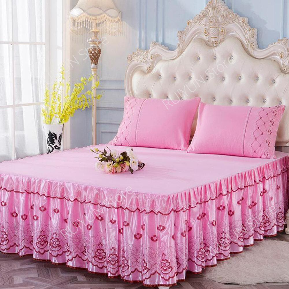 Princess Lace Bed Skirt Floral Embroidery Bed Skirt Non-slip Bed Cover Queen King Bedspread Bedding Mattress Cover Bedding Decor