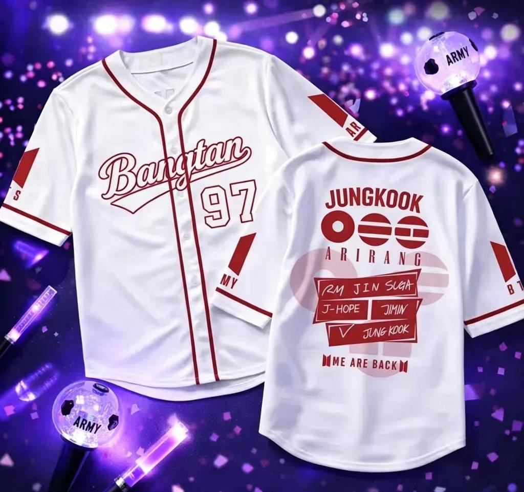 Kpop BTS Baseball Trikot Lila Kurzarm Cardigan Koreanische Streetwear Fan Support Hemd mit Knöpfen Konzertbekleidung für Damen und Herren