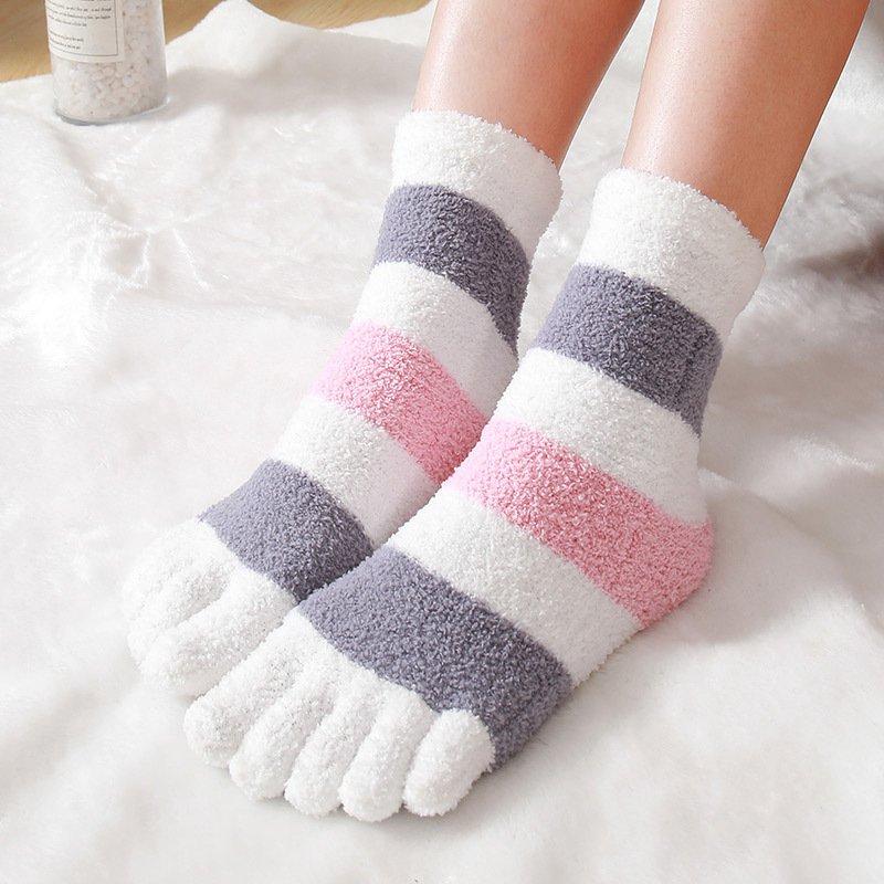 Women'S Mid-Tube Striped Casual Floor Socks Fall/Winter Coral Fleece Warm Soft Breathable Five-Finger Household Socks