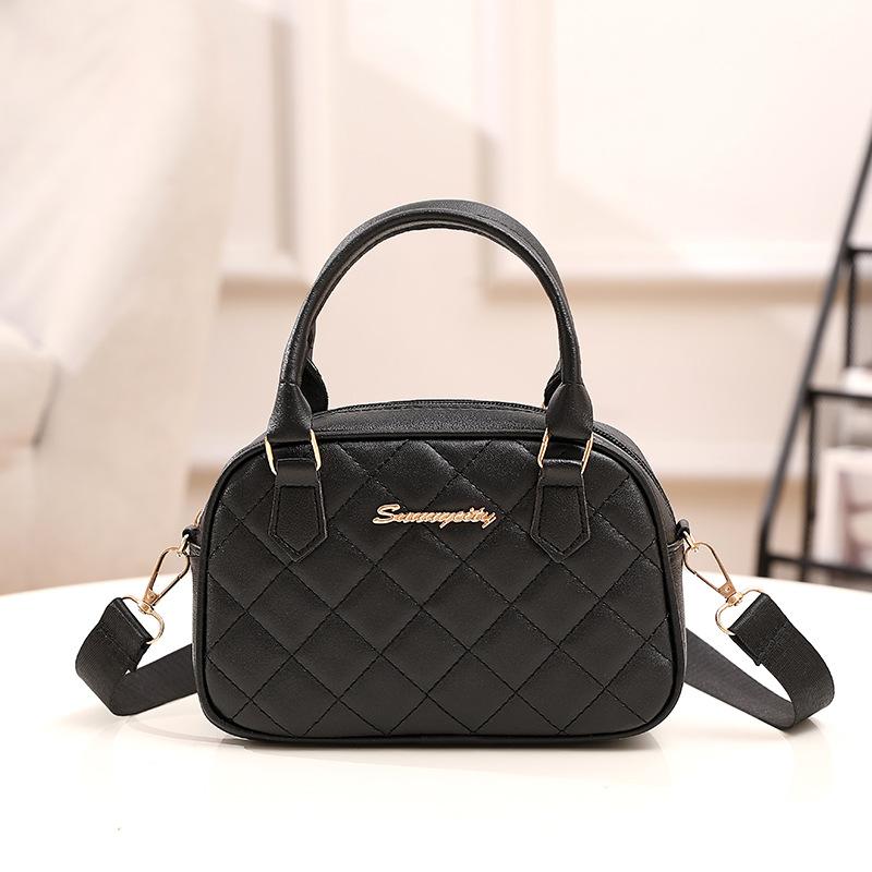 Fashion New Diamond Single Shoulder Women's Bag Solid Color Simple Temperament Small Bag Women's Bag Versatile Texture Shoulder Messenger Bag