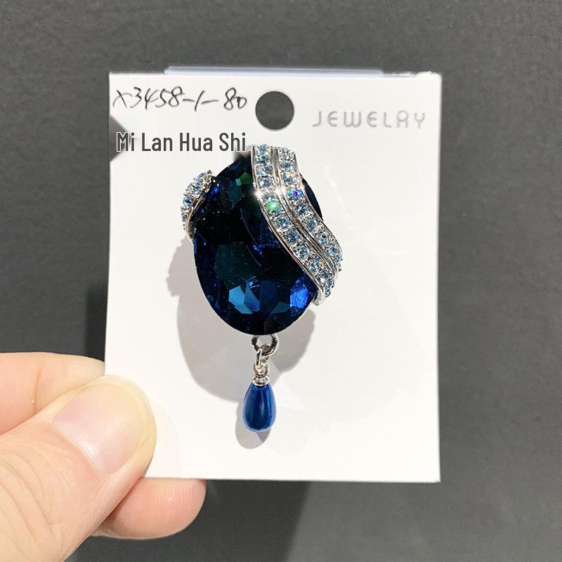Bo Xin Yun Blue Crystal  Pearl Brooch - Original Exquisite Design