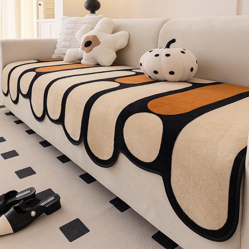 

Special-Shaped Sofa Cushion Universal In All Seasons New Non-Slip Seat Cushion Leather Sofa Cushion Irregular Cover Cloth Towel Cover 70*70cm