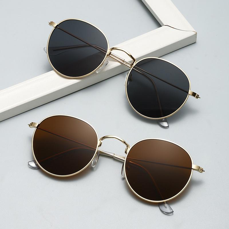 Małe owalne okulary przeciwsłoneczne dla mężczyzn i kobiet Markowy design Luksusowe do podróży Metalowe z filtrem UV400 Zielone soczewki Okulary przeciwsłoneczne Męskie damskie Oprawki 2026