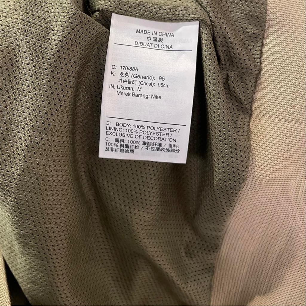 Nike Sportovní lifestylová série Vodotěsná Větruodolná Prodyšná Logo Kapuce Raglánový Dlouhý rukáv Pánská bunda 727325-247