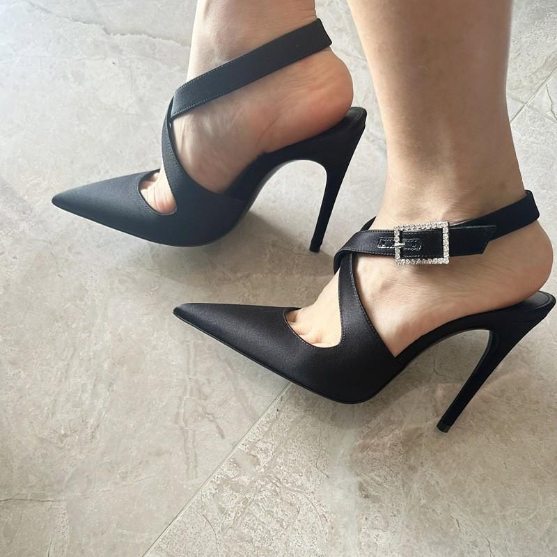 High heels women's autumn 2025 new thin heels pointed head bag head rhinestone square buckle French temperament single shoes black